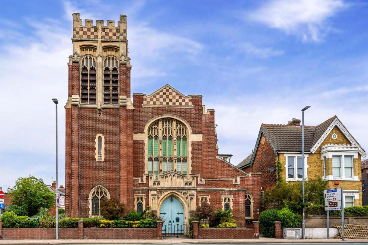 Grade 2 Listed Converted Church, Within 750Yrds To Southsea Beach Portsmouth Exterior photo